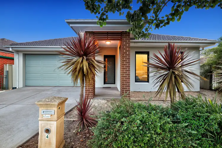 Main view of Homely house listing, 4 Laguna Place, Craigieburn VIC 3064