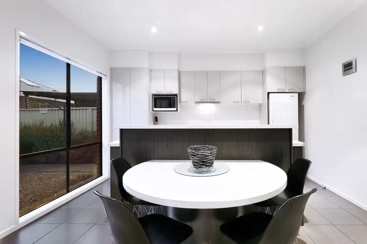 Fourth view of Homely house listing, 4 Laguna Place, Craigieburn VIC 3064