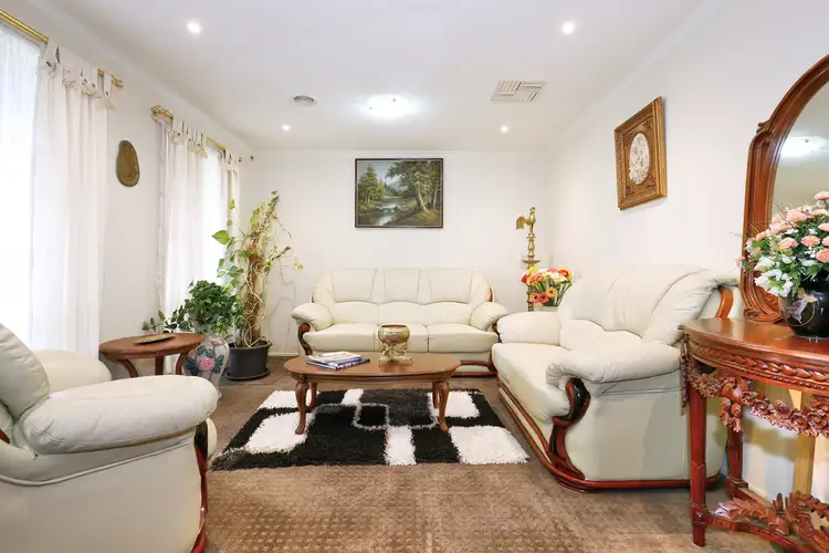 Seventh view of Homely house listing, 9 Gellion Place, Roxburgh Park VIC 3064