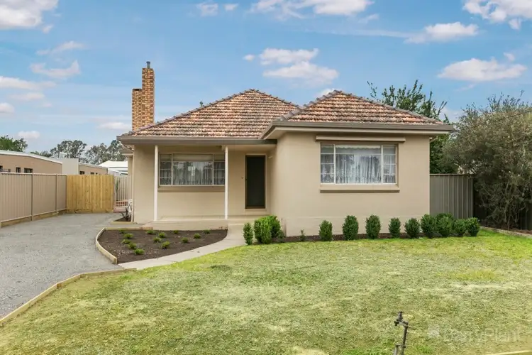Main view of Homely house listing, 32 Raglan Street, White Hills VIC 3550