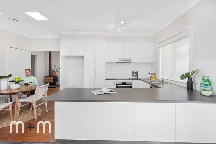 39 Keerong Avenue, Russell Vale NSW 2517