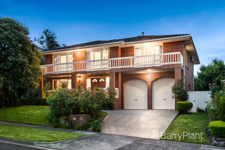 18 Tatterson Court, Templestowe VIC 3106