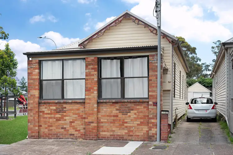 12 Bennett Street, Hamilton NSW 2303