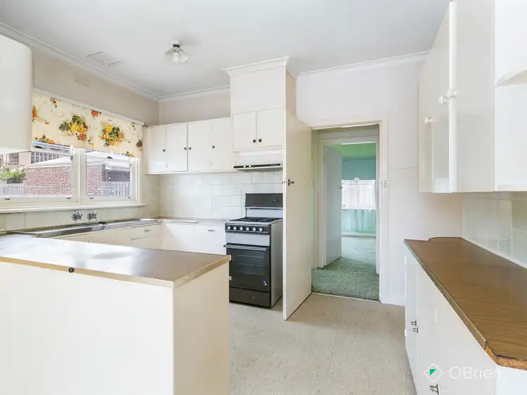 Fifth view of Homely house listing, 1 Redgdon Avenue, Frankston VIC 3199