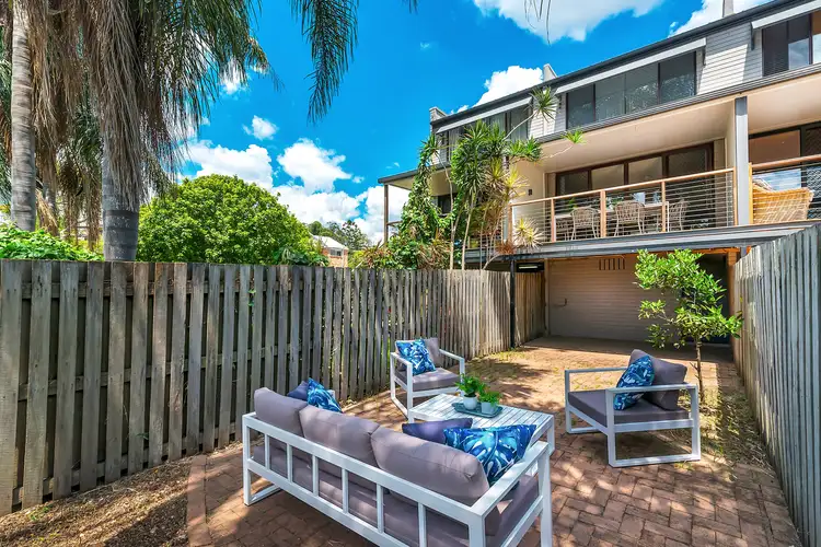 2/27 Westerham Street, Taringa QLD 4068