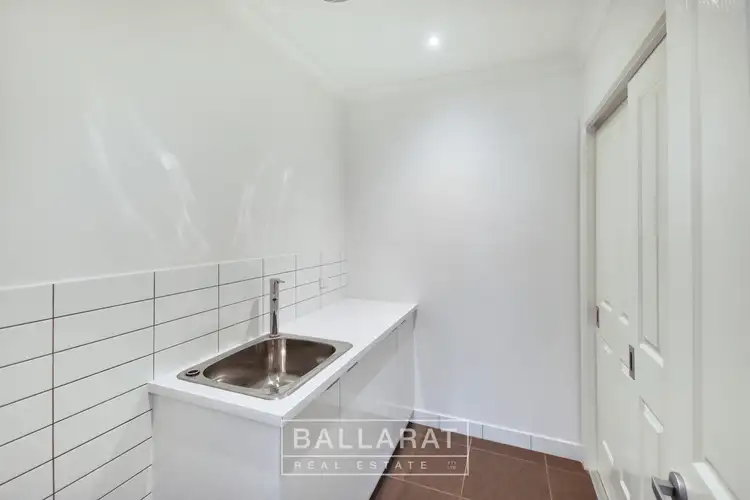 Sixth view of Homely unit listing, 2/7 Fraser Street, Maryborough VIC 3465