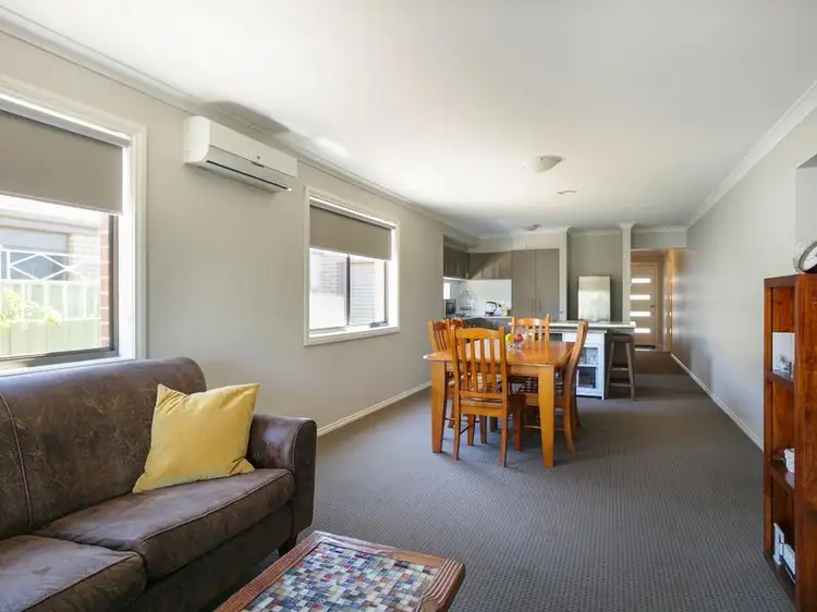 Fourth view of Homely house listing, 8 Deharl Court, Ascot VIC 3551
