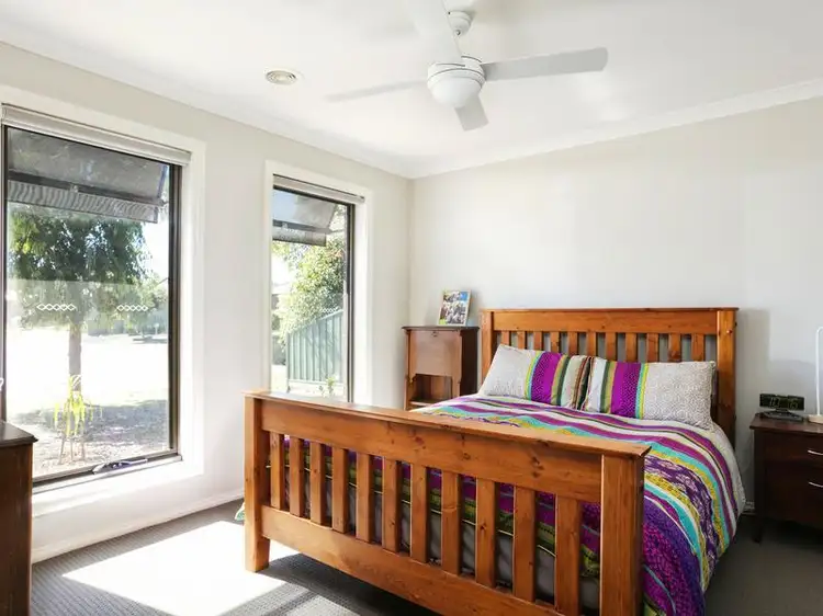 Sixth view of Homely house listing, 8 Deharl Court, Ascot VIC 3551