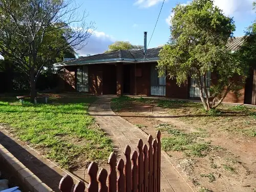 3 Edgar Street, South Kalgoorlie WA 6430