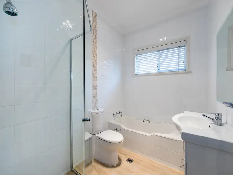 Fifth view of Homely villa listing, 1/87 Greenacre Road, Connells Point NSW 2221