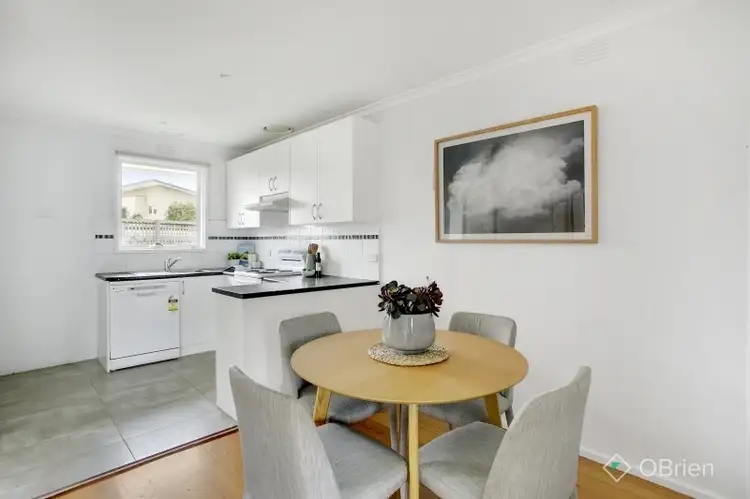 Fourth view of Homely unit listing, 2/6 York Street, Bonbeach VIC 3196