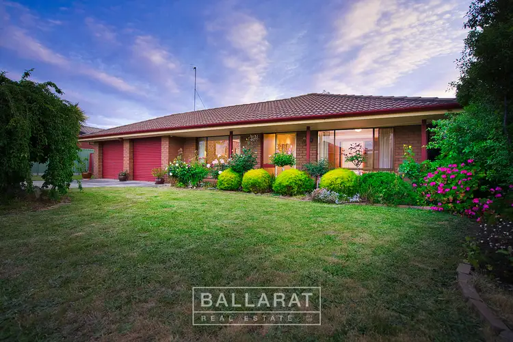 33 Elaine Avenue, Alfredton VIC 3350