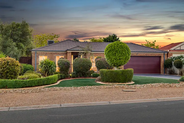 18 Joseph Drive, Hillside VIC 3037