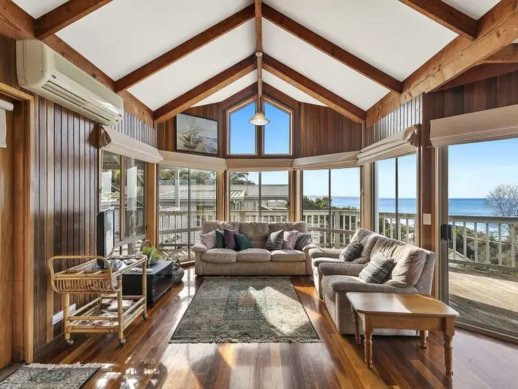 18 Dorman Street, Lorne VIC 3232