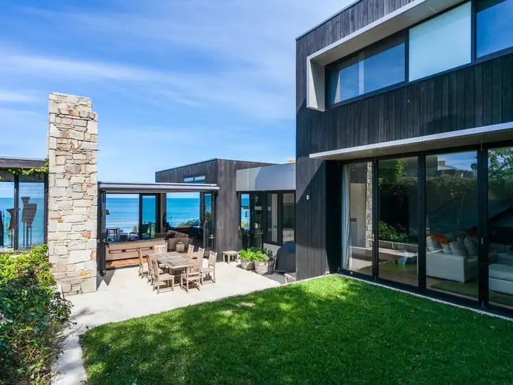 39 Hall Street, Lorne VIC 3232