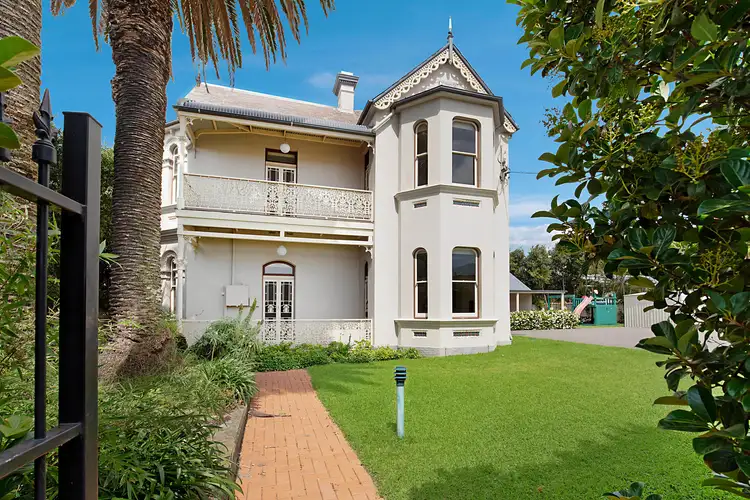 15 Kerr Street, Mayfield NSW 2304