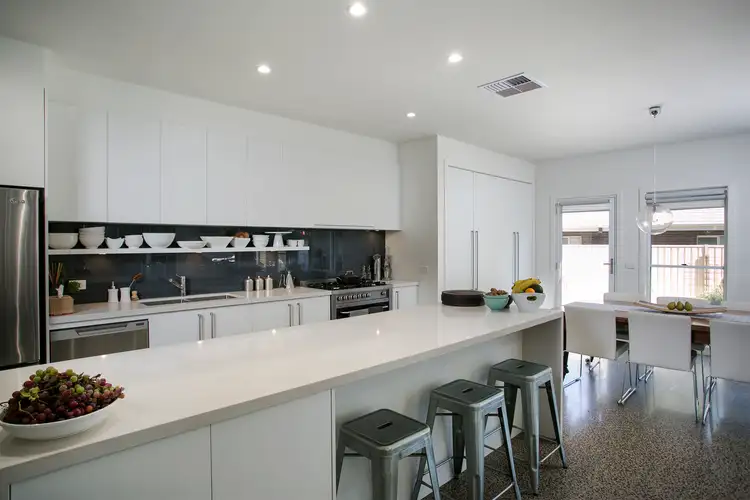 Fifth view of Homely house listing, 7 Alana Court, Marong VIC 3515