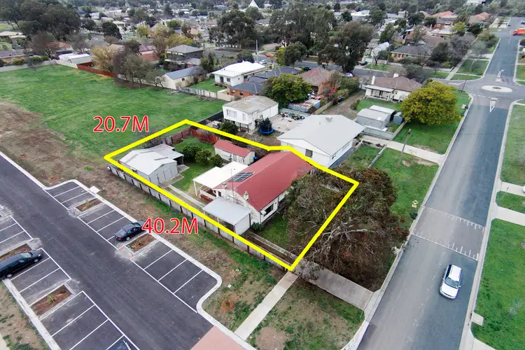 16 Bosquet Street, White Hills VIC 3550