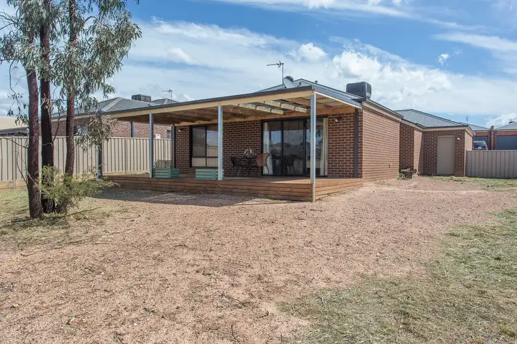 Fifth view of Homely house listing, 32 Londonderry Way, Epsom VIC 3551