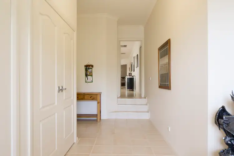 Second view of Homely house listing, 6 Devon Close, Strathdale VIC 3550