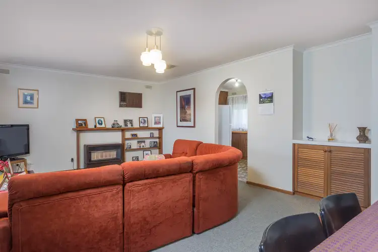 Second view of Homely unit listing, 3/7 Carola Court, Kennington VIC 3550