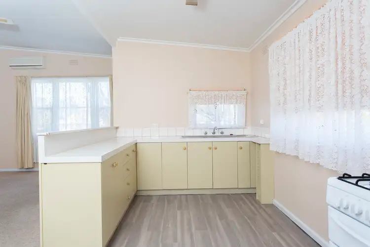 Fourth view of Homely unit listing, 34 Mackenzie Street, Golden Square VIC 3555