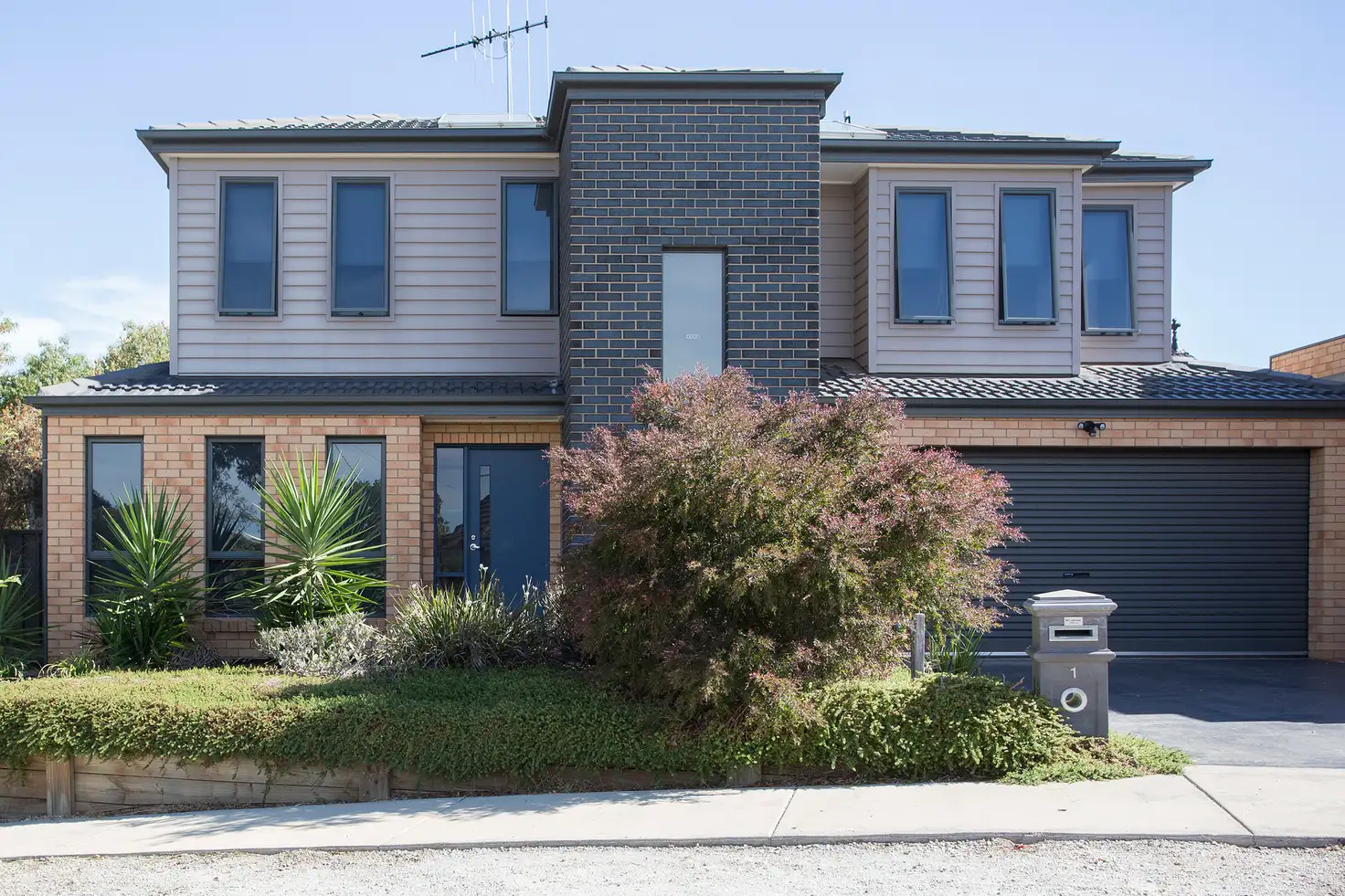 Main view of Homely house listing, 1 Robinson Street, Bendigo VIC 3550