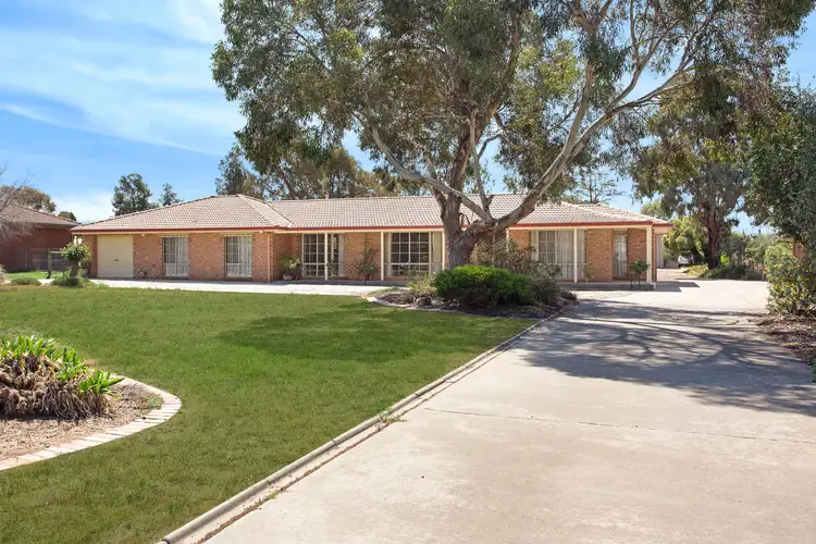 10 Melbury Court, Epsom VIC 3551