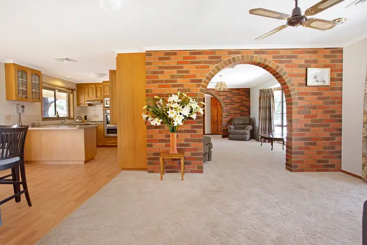 Fifth view of Homely house listing, 10 Melbury Court, Epsom VIC 3551