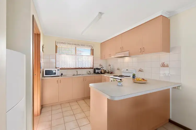 Third view of Homely house listing, 2/15 Ellimata Court, Strathdale VIC 3550