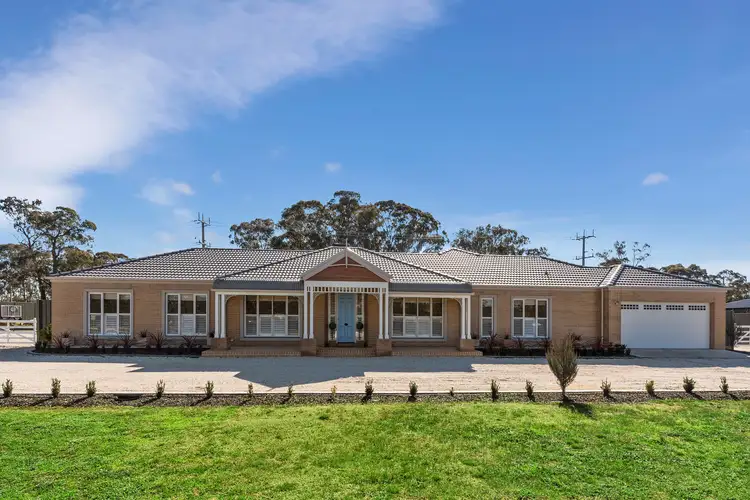 1 Bettys Avenue, Junortoun VIC 3551