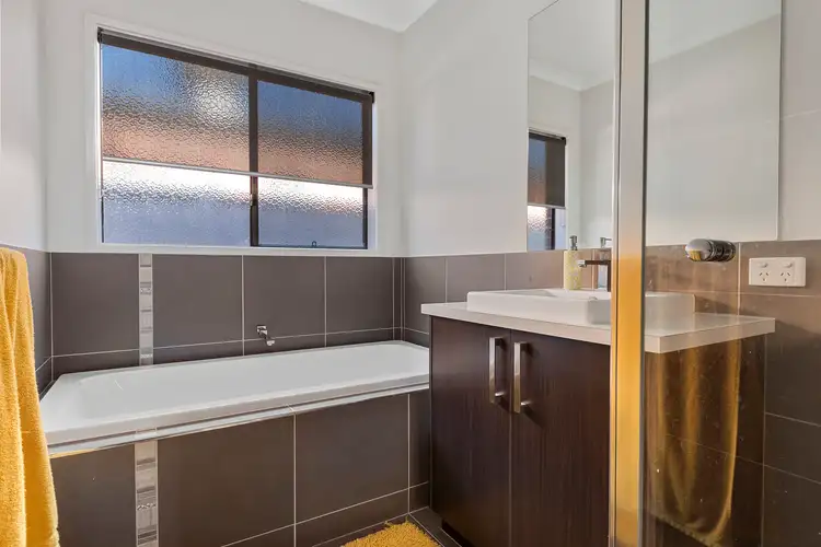 Fifth view of Homely house listing, 20 Eamont Court, Strathfieldsaye VIC 3551