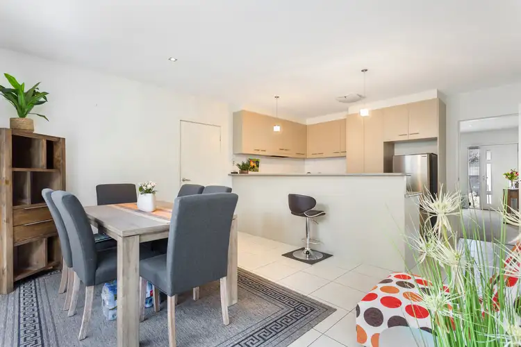 Third view of Homely townhouse listing, 2/7A Curtin Street, Flora Hill VIC 3550