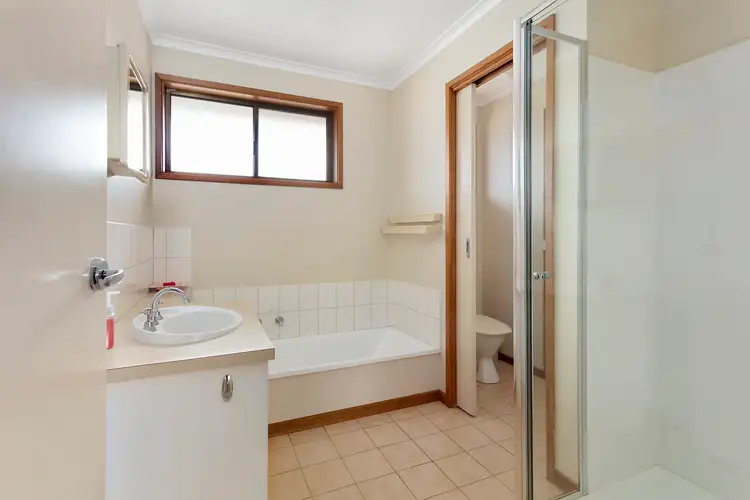 Fifth view of Homely unit listing, 11/34 Prouses Road, North Bendigo VIC 3550
