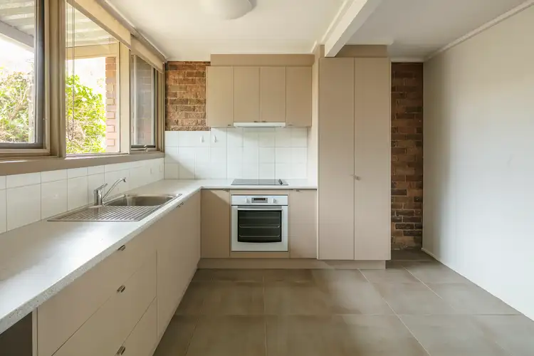Sixth view of Homely block of units listing, 1-4/90 Havlin Street West Street, Quarry Hill VIC 3550