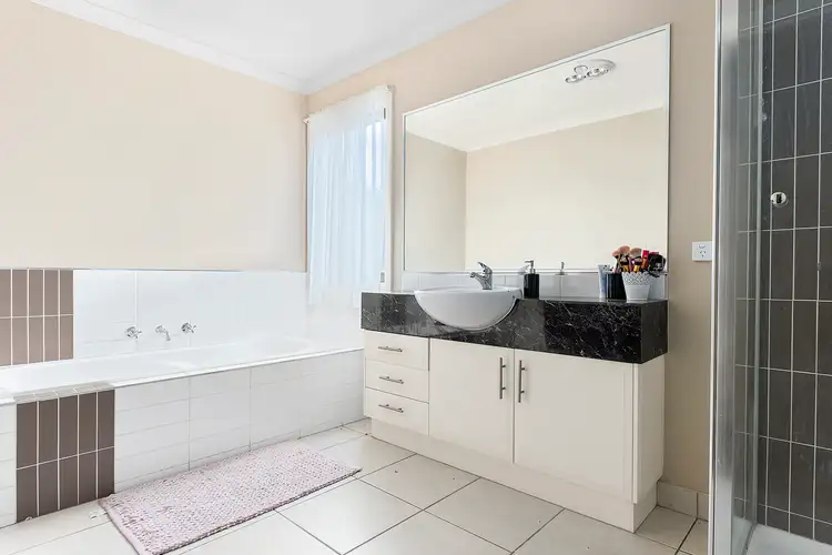 Fifth view of Homely unit listing, 2/16 Muriel Street, Kangaroo Flat VIC 3555