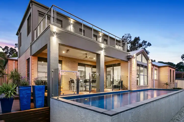 27 Mill Street, Kennington VIC 3550