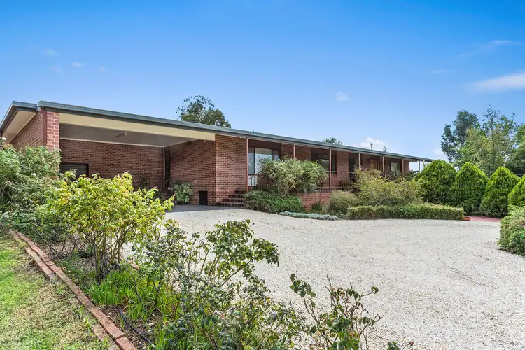 17 Patricia Court, Maiden Gully VIC 3551