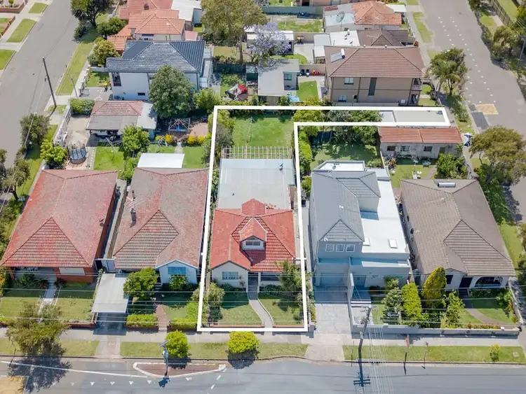84 Willison Road, Carlton NSW 2218