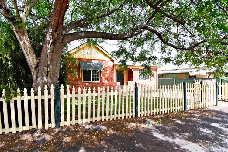233 Fitzroy Street, Dubbo NSW 2830