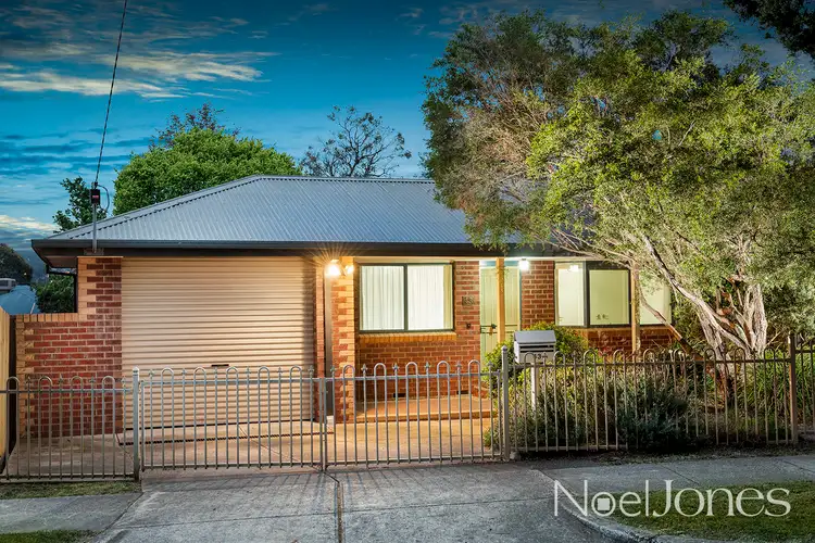 43 Belmont Road West, Croydon South VIC 3136