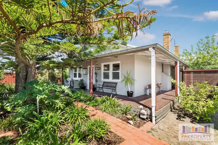 1 Murchison Street, Sailors Gully VIC 3556