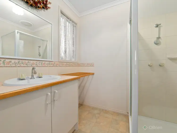 Fifth view of Homely house listing, 28 Denver Drive, Narre Warren VIC 3805