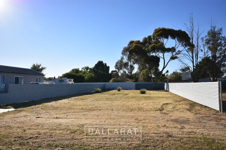 6 Powlett Street, Carisbrook VIC 3464