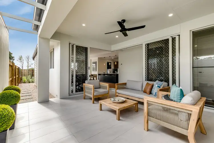 Third view of Homely house listing, 18 Simla Street, Mount Lofty QLD 4350