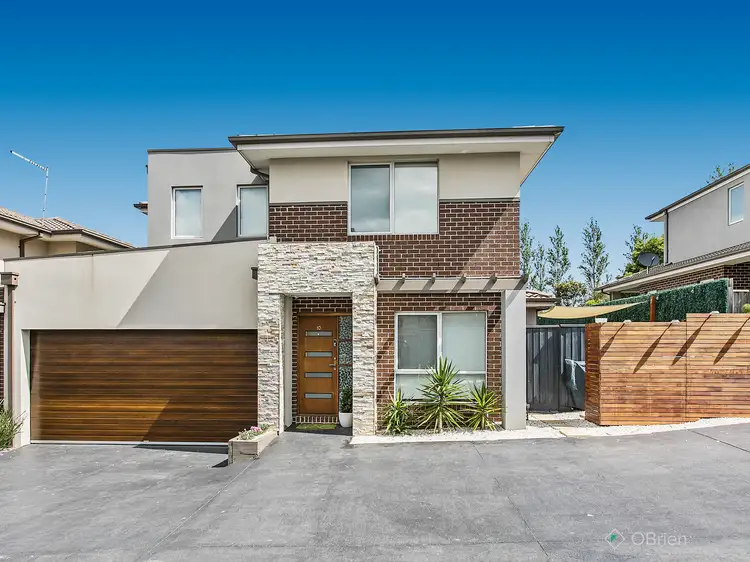 Main view of Homely unit listing, 10/6-8 Innes Court Court, Berwick VIC 3806