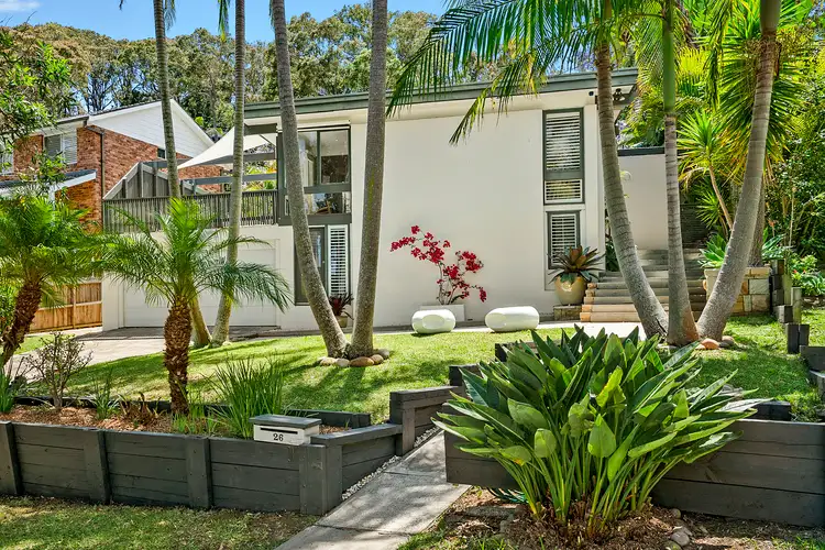 26 Dolphin Crescent, Avalon Beach NSW 2107