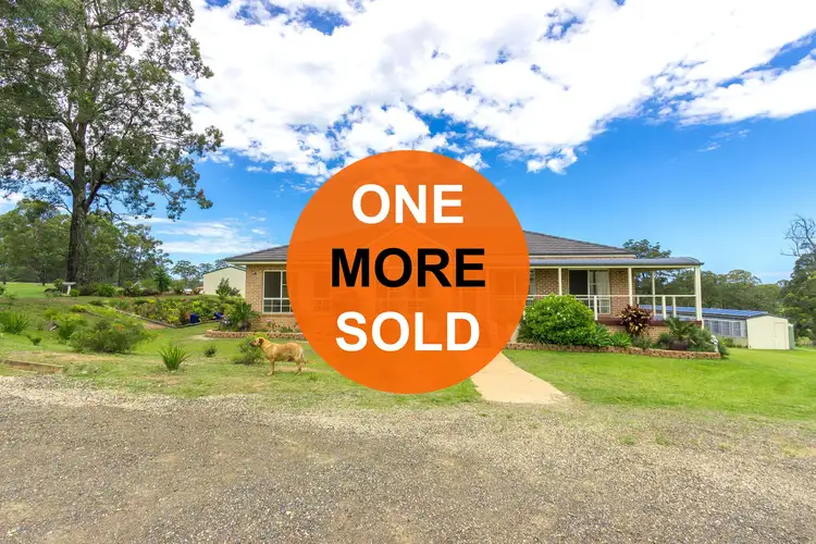 4 Waratah Drive, Yarravel NSW 2440