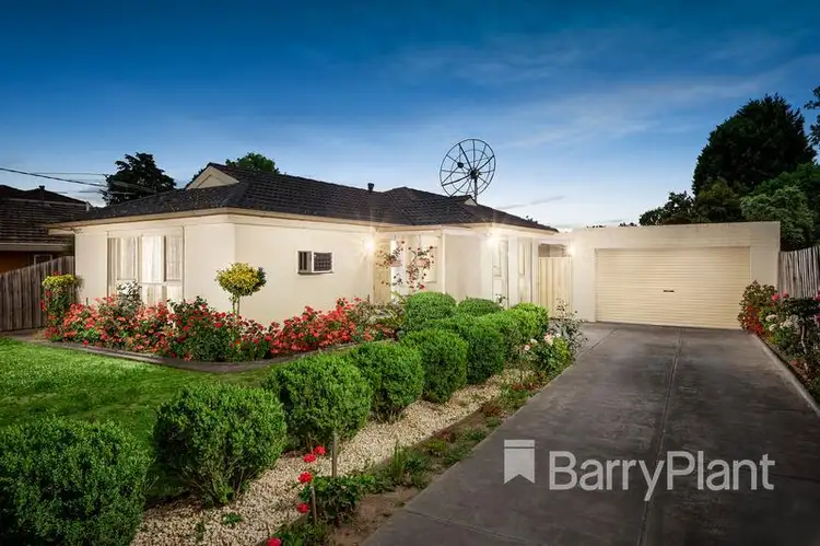 23 Sandhurst Crescent, Bundoora VIC 3083