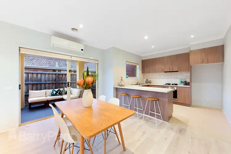 Fifth view of Homely townhouse listing, 1/31 Adelaide Street, St Albans VIC 3021